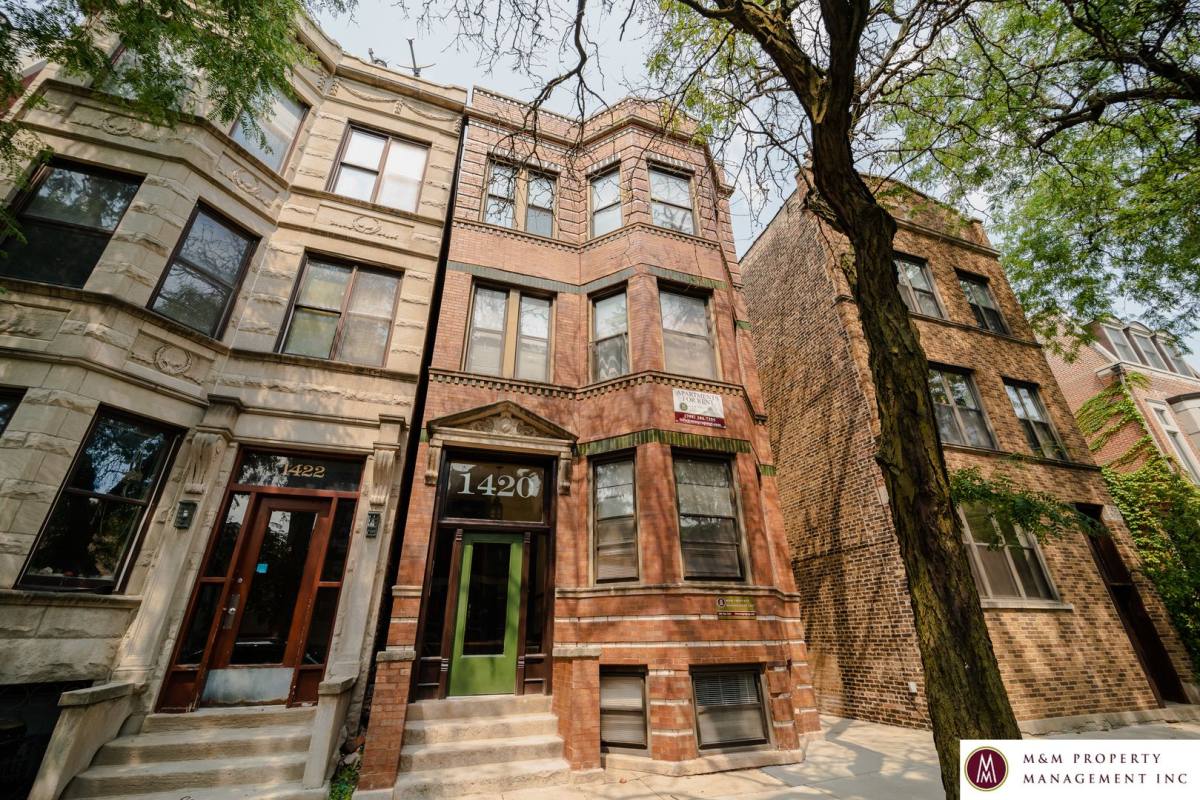 Apartment for rent at 1420 Lexington St, Chicago, IL 60607