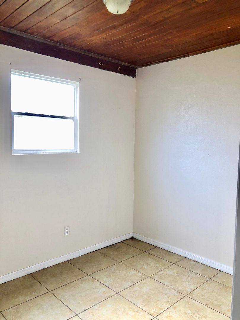 House for rent at 5039 Studio Dr, Zephyrhills, FL 33542