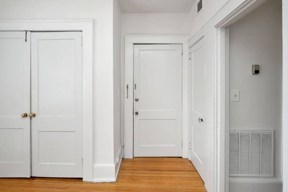 Apartment for rent at 1226-1228 29th St S, Birmingham, AL 35205