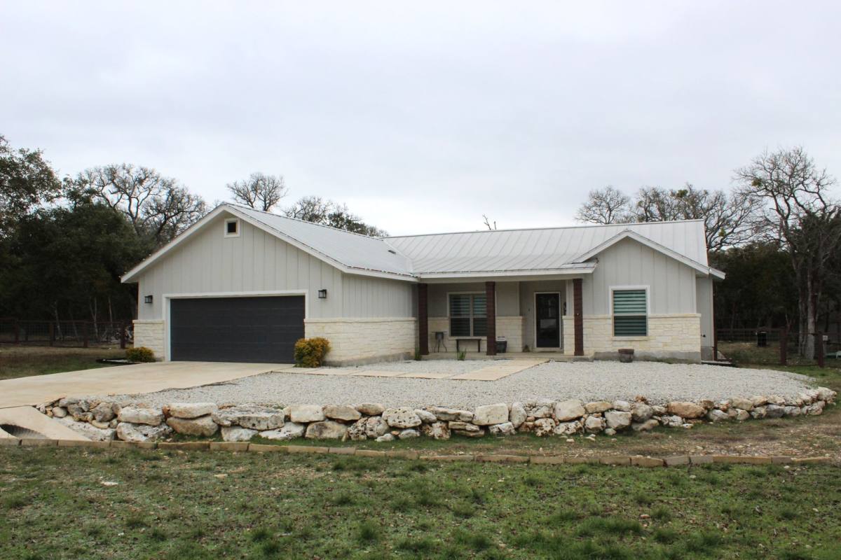 House for rent at 424 Lets Roll Dr, Fischer, TX 78623