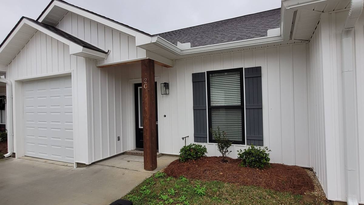 Townhouse for rent at 8739 Lockhart Rd #2C, Denham Springs, LA 70726