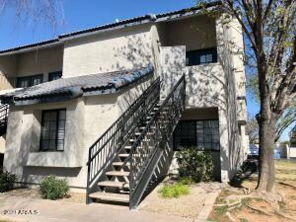 Condo for rent at 3716 E University Dr, Mesa, AZ 85205