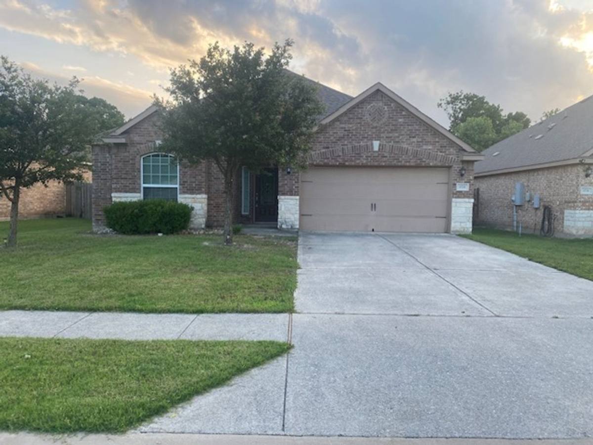 House for rent at 1720 Persimmon Dr, Anna, TX 75409