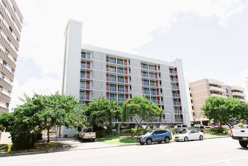 Apartment for rent at 1077 Ala Napunani St #505, Honolulu, HI 96818