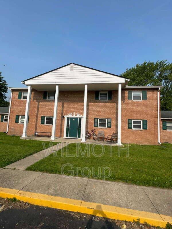 Apartment for rent at 1410 E Jefferson St #11, Franklin, IN 46131