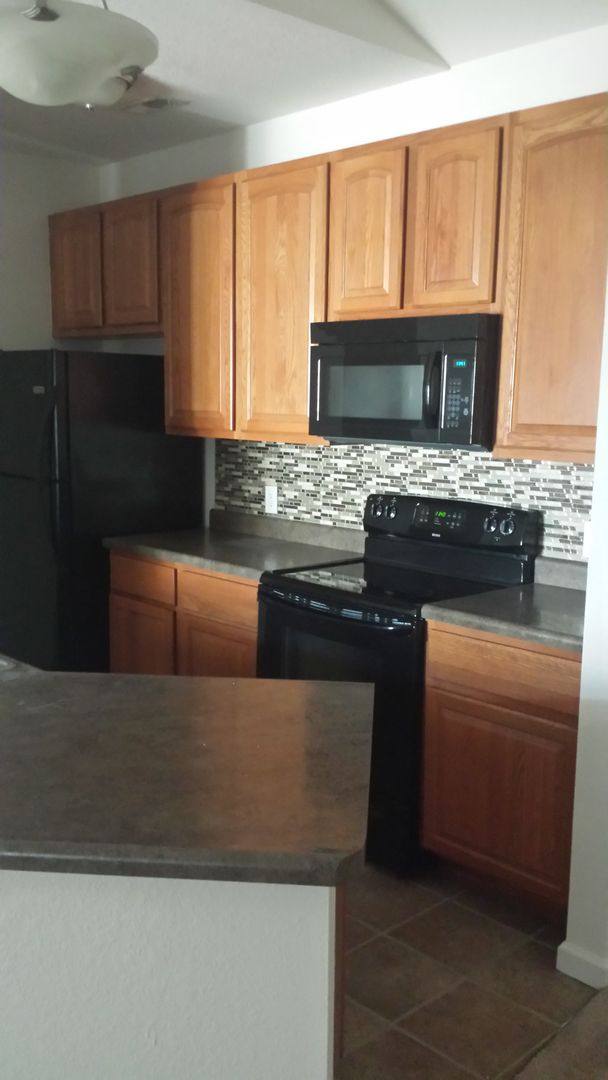 Apartment for rent at 8011 Valle Creek Parkway, Barnhart, MO 63012