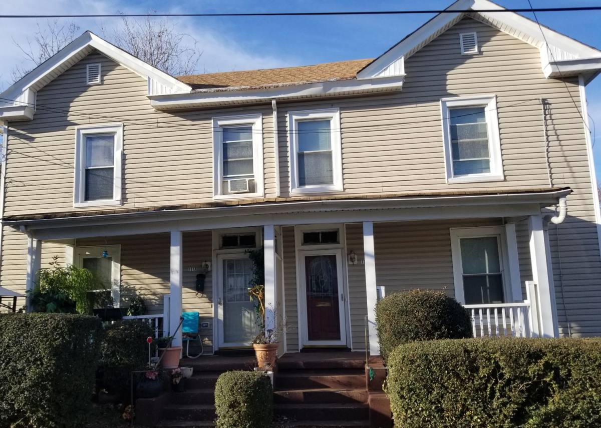 Townhouse for rent at 1111 15th St, Lynchburg, VA 24504