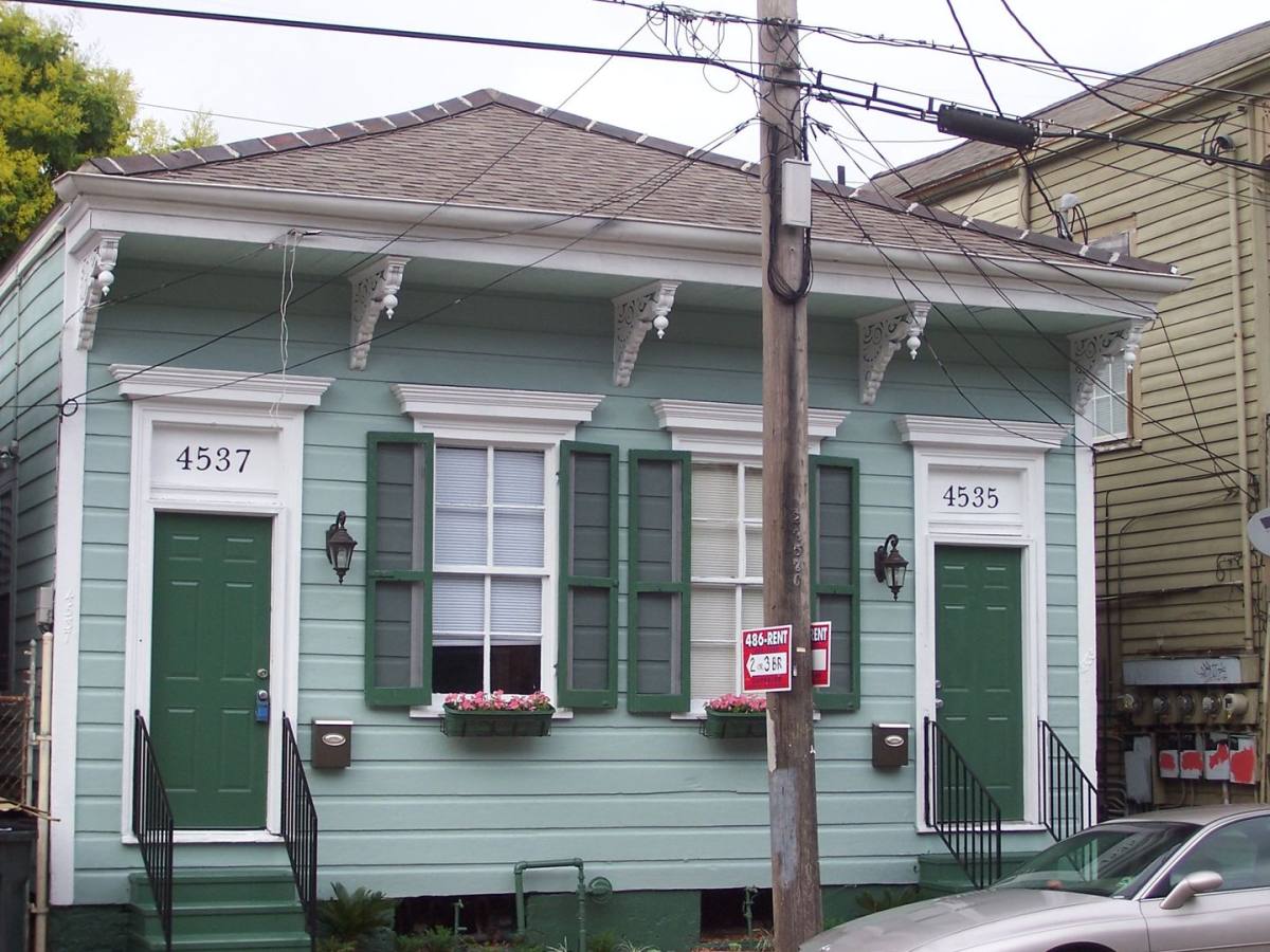 Apartment for rent at 4535-37 Tchoupitoulas St, New Orleans, LA 70115