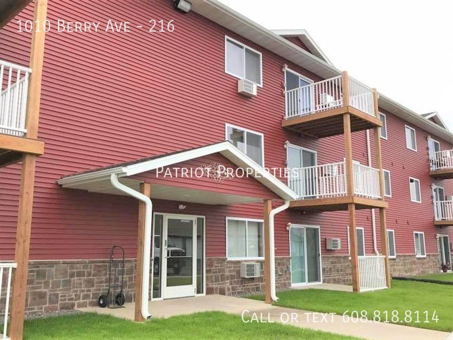 Apartment for rent at 1010 Berry Ave, Tomah, WI 54660