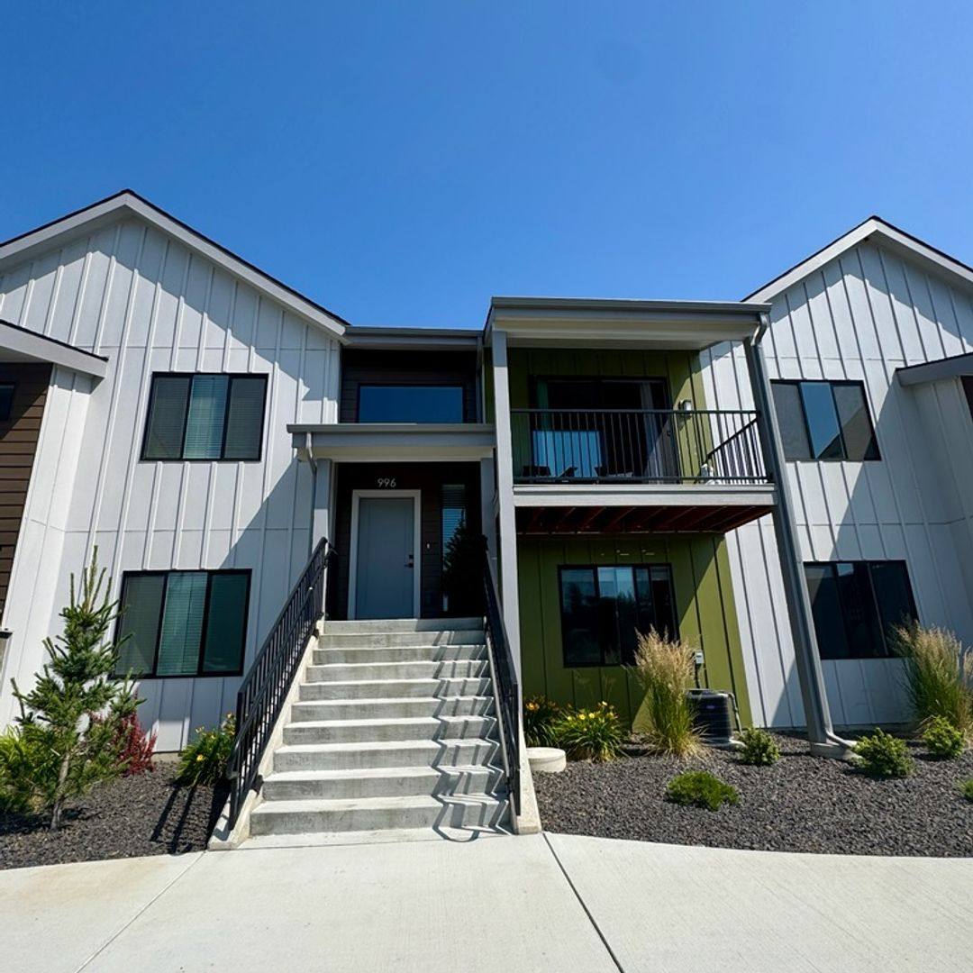 Condo for rent at 996 E Railroad Ave, Post Falls, ID 83854