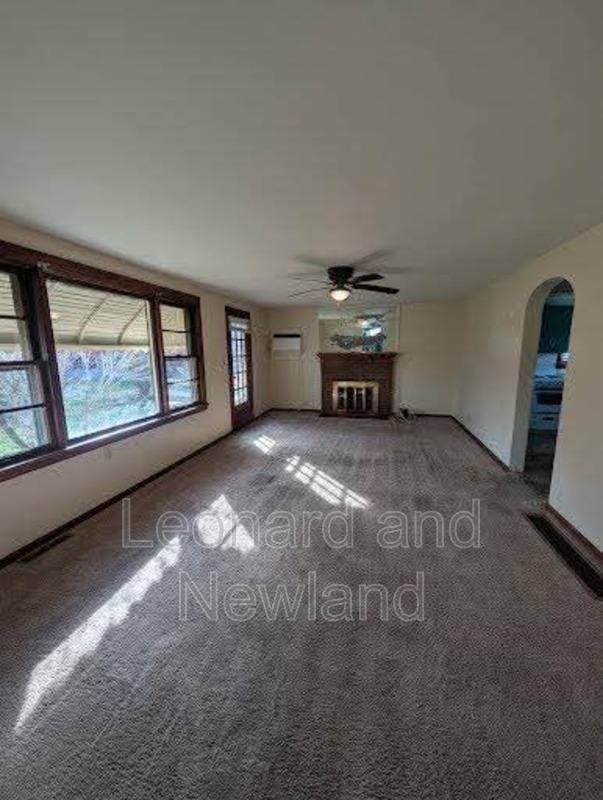 House for rent at 123 Burley St, Crooksville, OH 43731