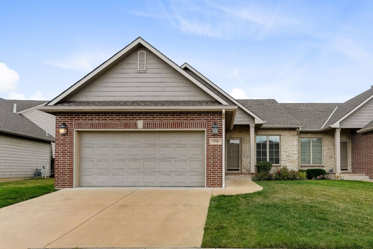 Apartment for rent at 1712-1714 Bedford, Wichita, KS 67206