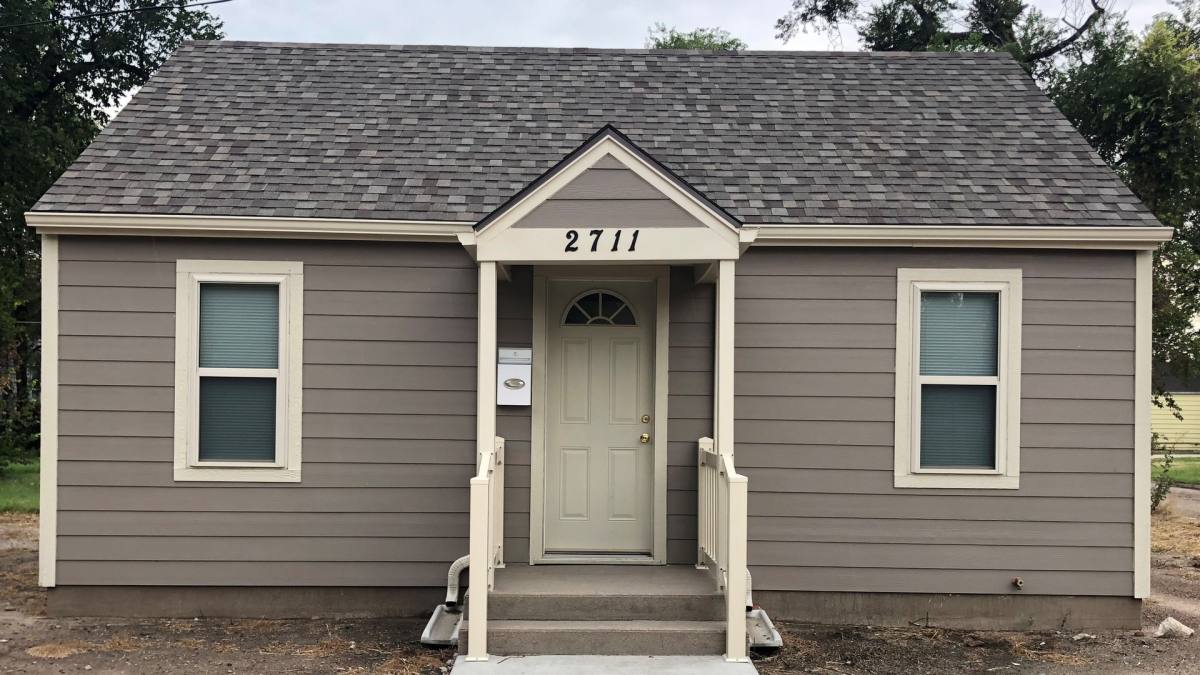 House for rent at 2711 12th St, Great Bend, KS 67530