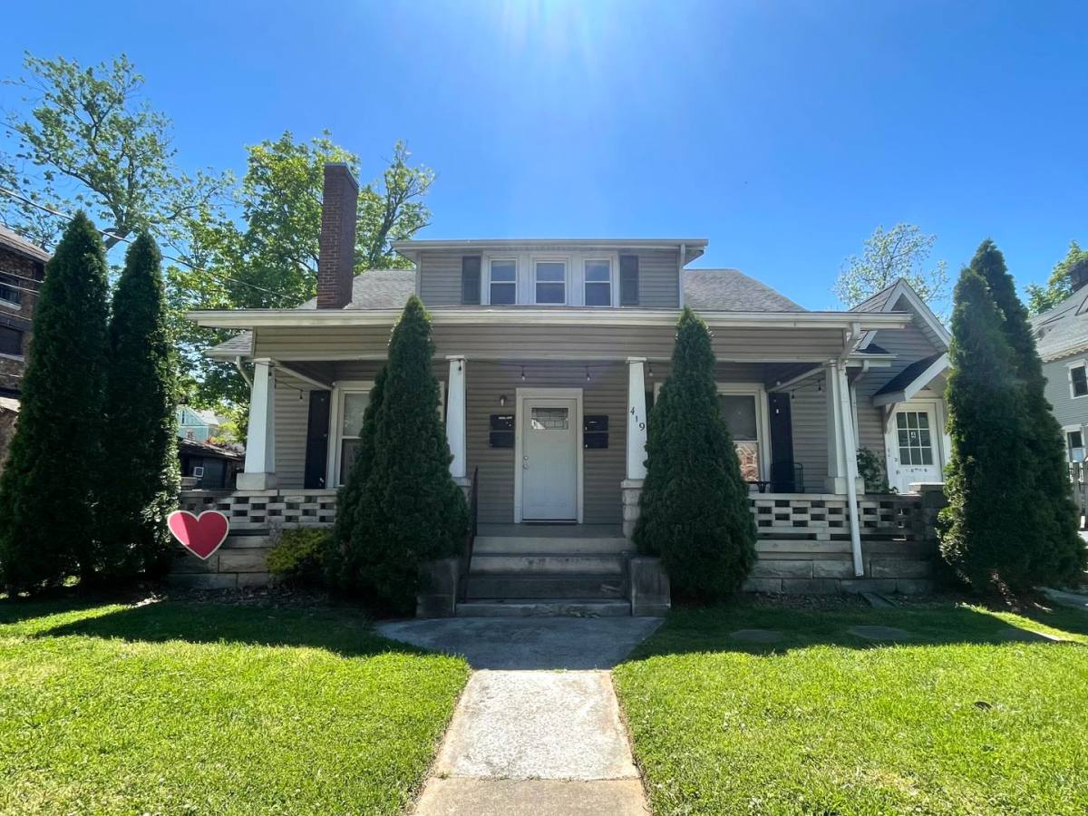 Apartment for rent at 419 E 13th Ave, Bowling Green, KY 42101