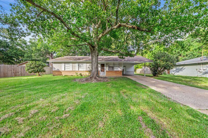 House for rent at 101 N Ida Lane, Long Beach, MS 39560