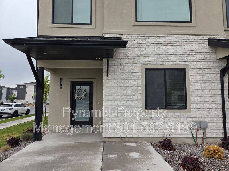 House for rent at 476 S 900 W #ROOM 1, American Fork, UT 84003