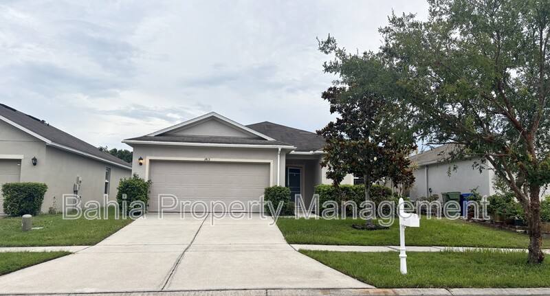 House for rent at 1413 Wallace Manor Pass, Winter Haven, FL 33880