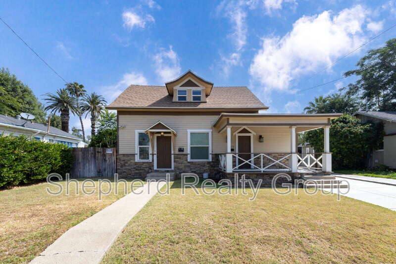 House for rent at 4377 6th St, Riverside, CA 92501