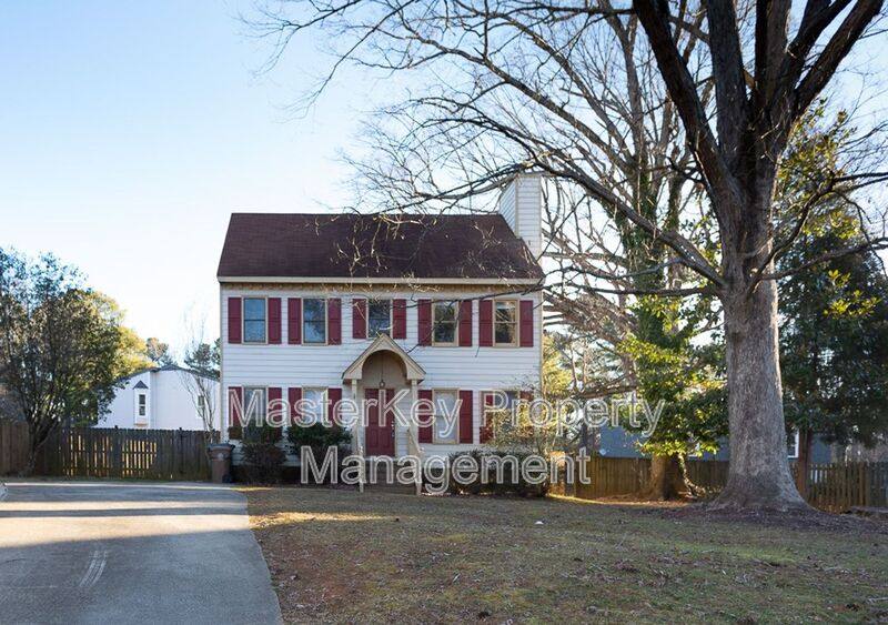 House for rent at 1109 Balmoral Dr, Cary, NC 27511