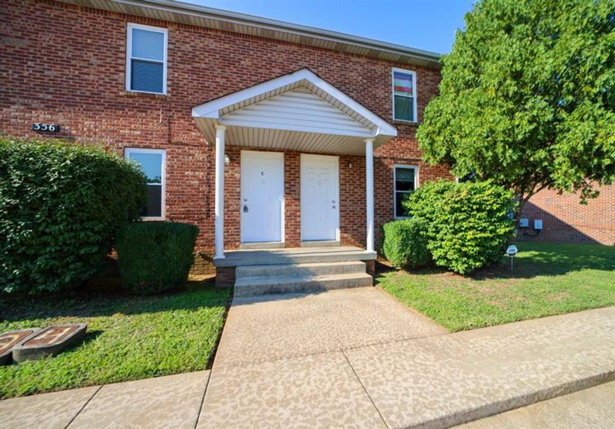 Apartment for rent at 356 Peabody, Clarksville, TN 37042