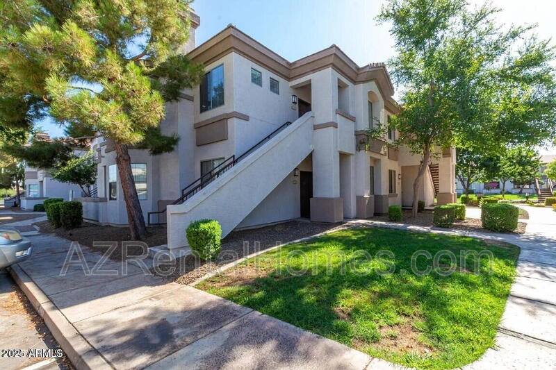 Condo for rent at 1941 Pierpont Dr #1048, Gilbert, AZ 85234