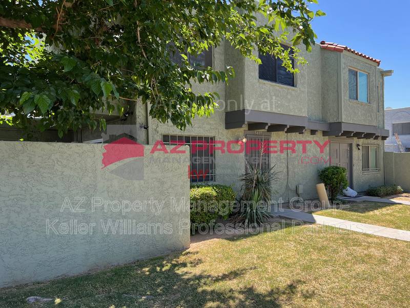 Townhouse for rent at 5407 W Sheena Dr, Glendale, AZ 85306