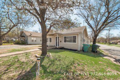 House for rent at 930 W Freeman St, Sherman, TX 75092