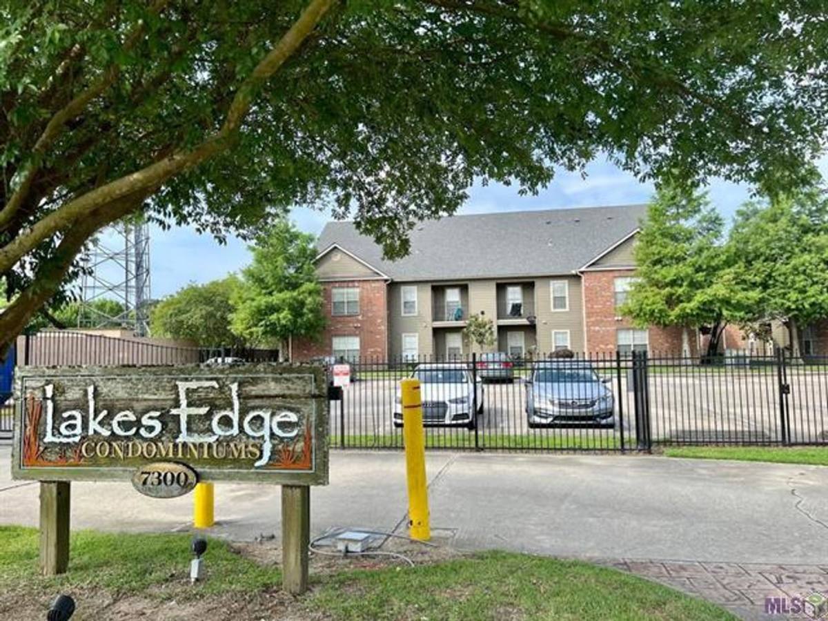 Condo for rent at 7300 Burbank Dr, Baton Rouge, LA 70820