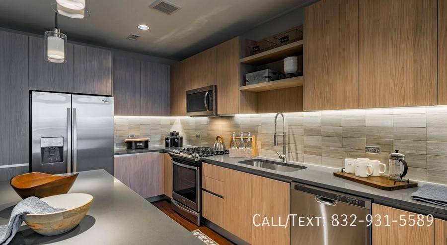 Apartment for rent at 1399 Fannin St #AMS1, Houston, TX 77002
