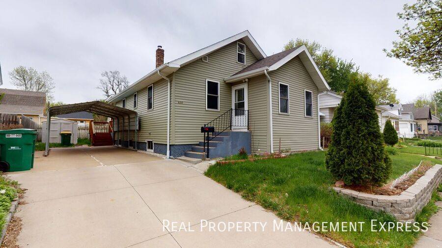 House for rent at 630 N Nesmith Ave, Sioux Falls, SD 57103