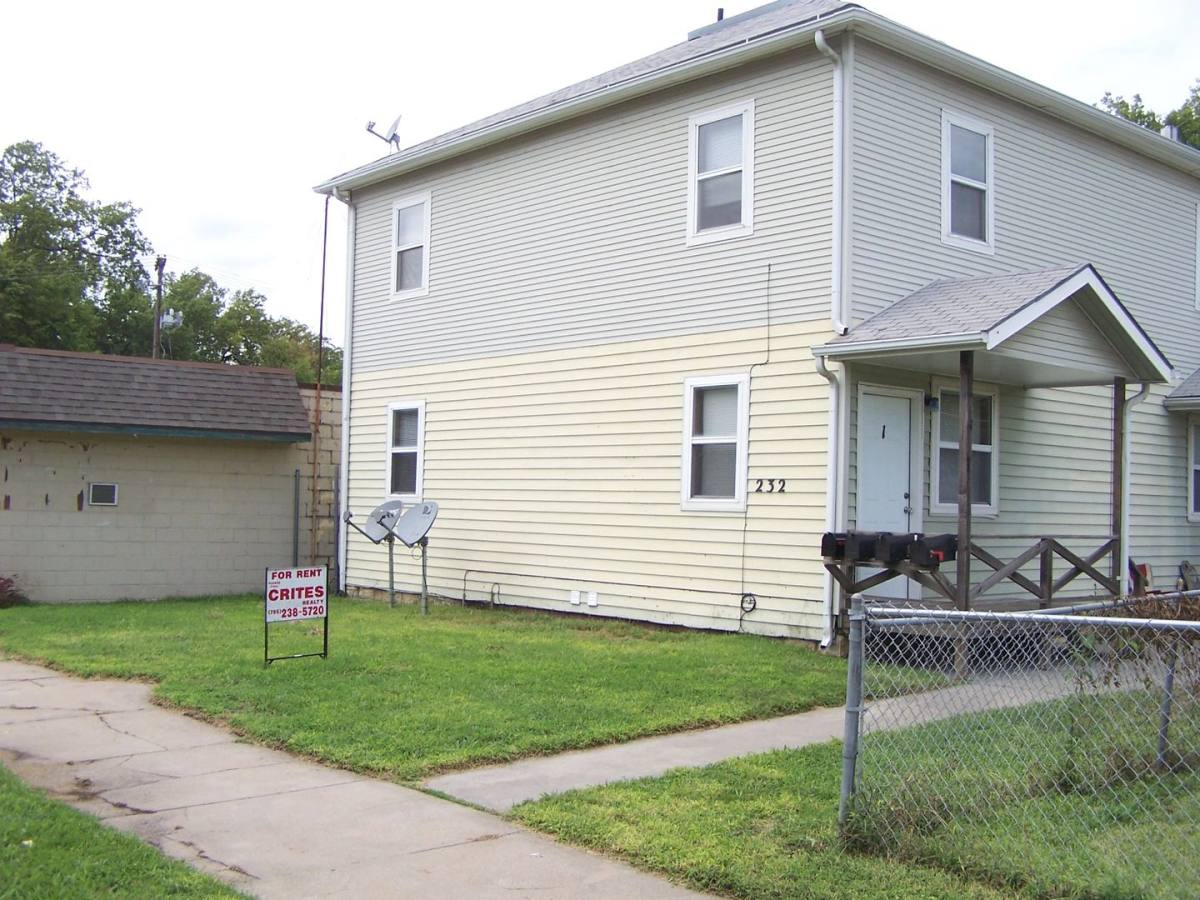 Apartment for rent at 232 W 8th St, Junction City, KS 66441