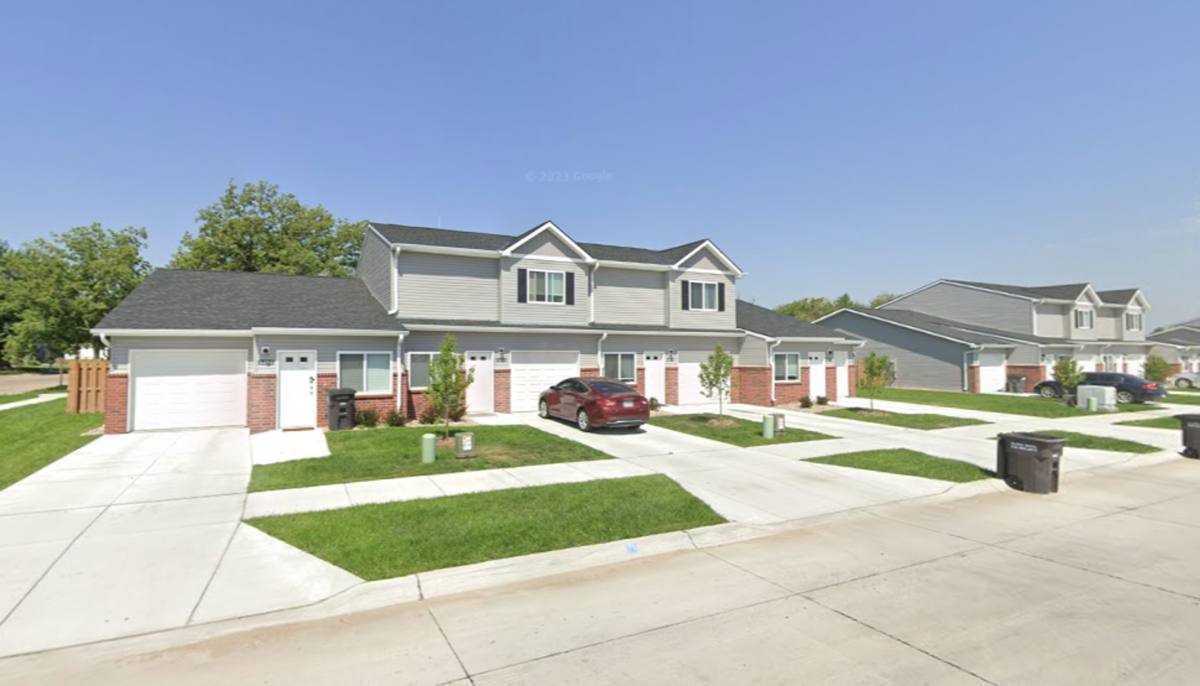 Apartment for rent at 1404-1752 Peach St, Grand Island, NE 68801