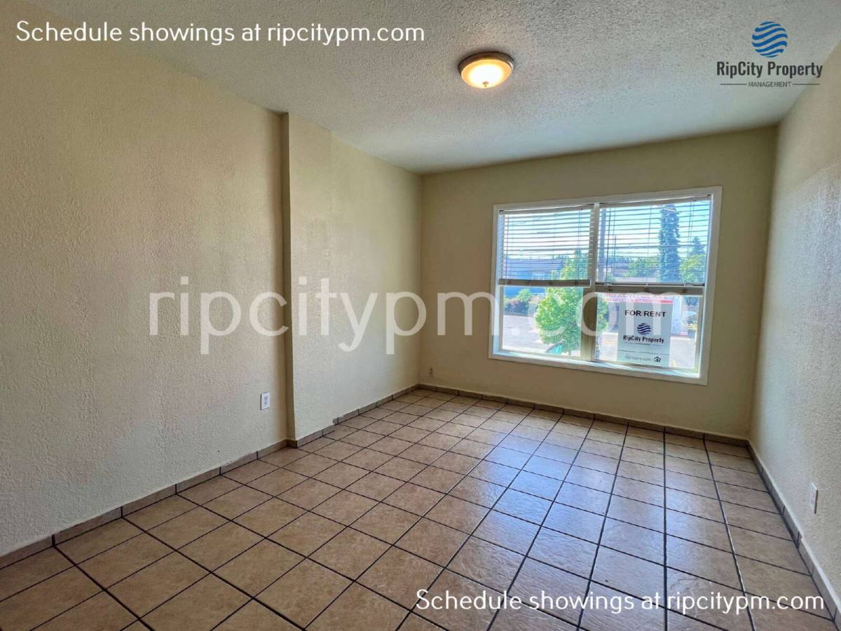 Apartment for rent at 821 N Lombard St, Portland, OR 97217