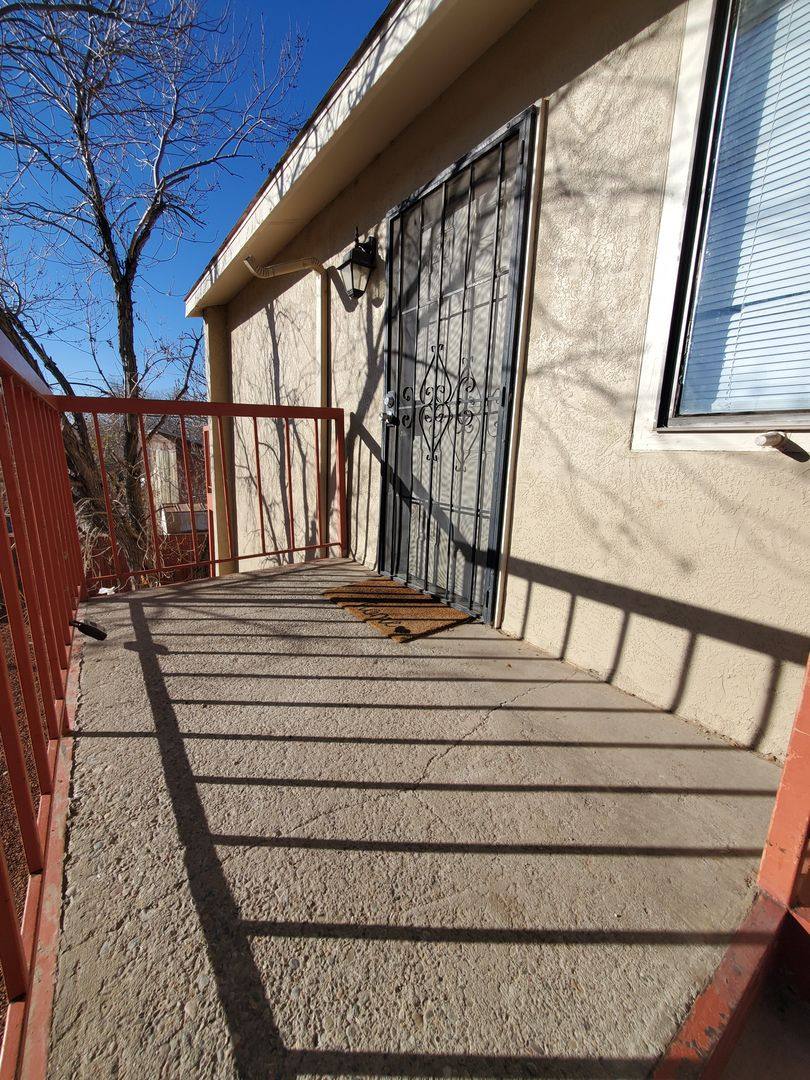 Apartment for rent at 1241 Menaul Blvd NW, Albuquerque, NM 87107