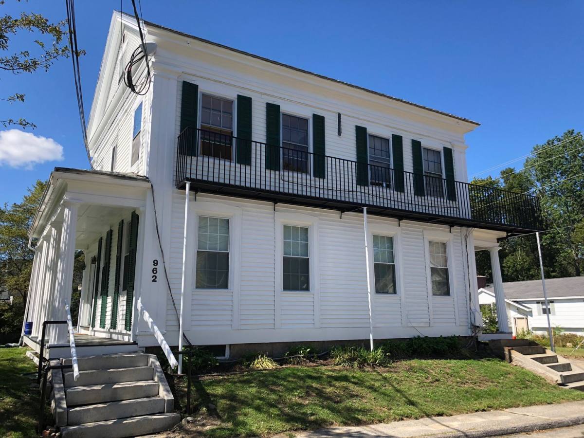 Apartment for rent at 962 Middle St, Bath, ME 04530
