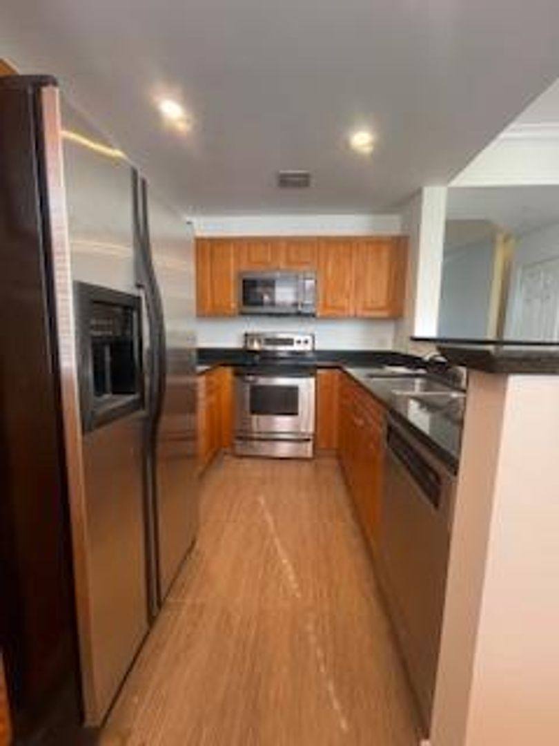 Townhouse for rent at 608 Fern St, West Palm Beach, FL 33401