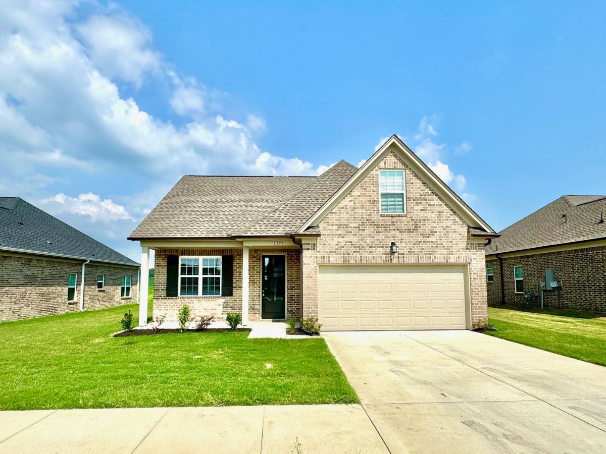 Apartment for rent at 5398 Kaitlyn Dr E, Walls, MS 38680