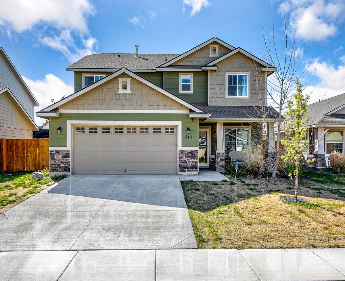 House for rent at 18451 Spicebush Ave, Nampa, ID 83687