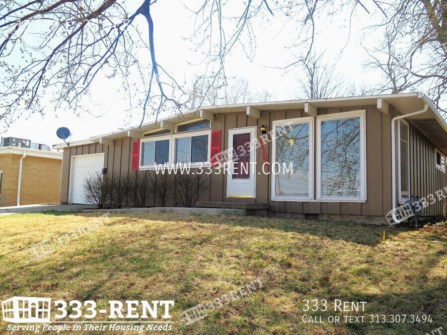 House for rent at 11109 E 35th St, Independence, MO 64052
