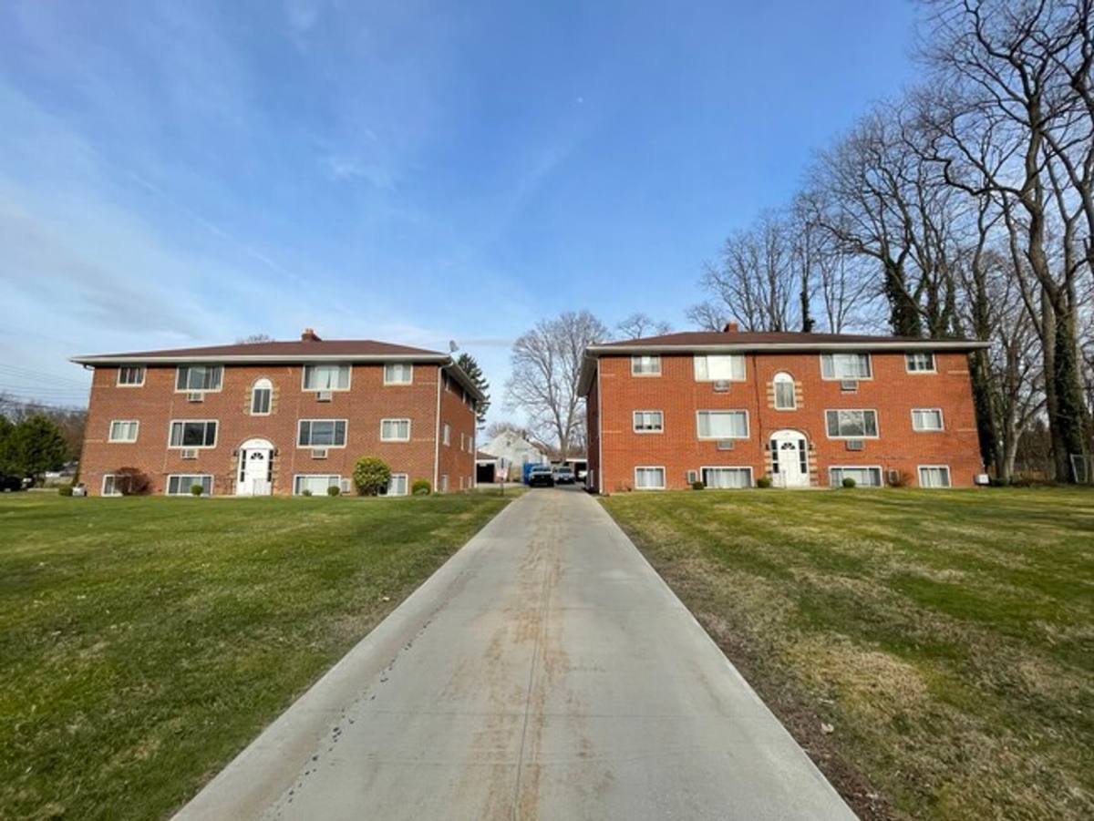 Apartment for rent at 336 N Main St, Munroe Falls, OH 44262