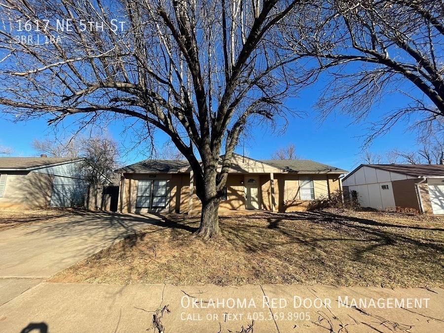 House for rent at 1617 NE 5th St, Oklahoma City, OK 73160