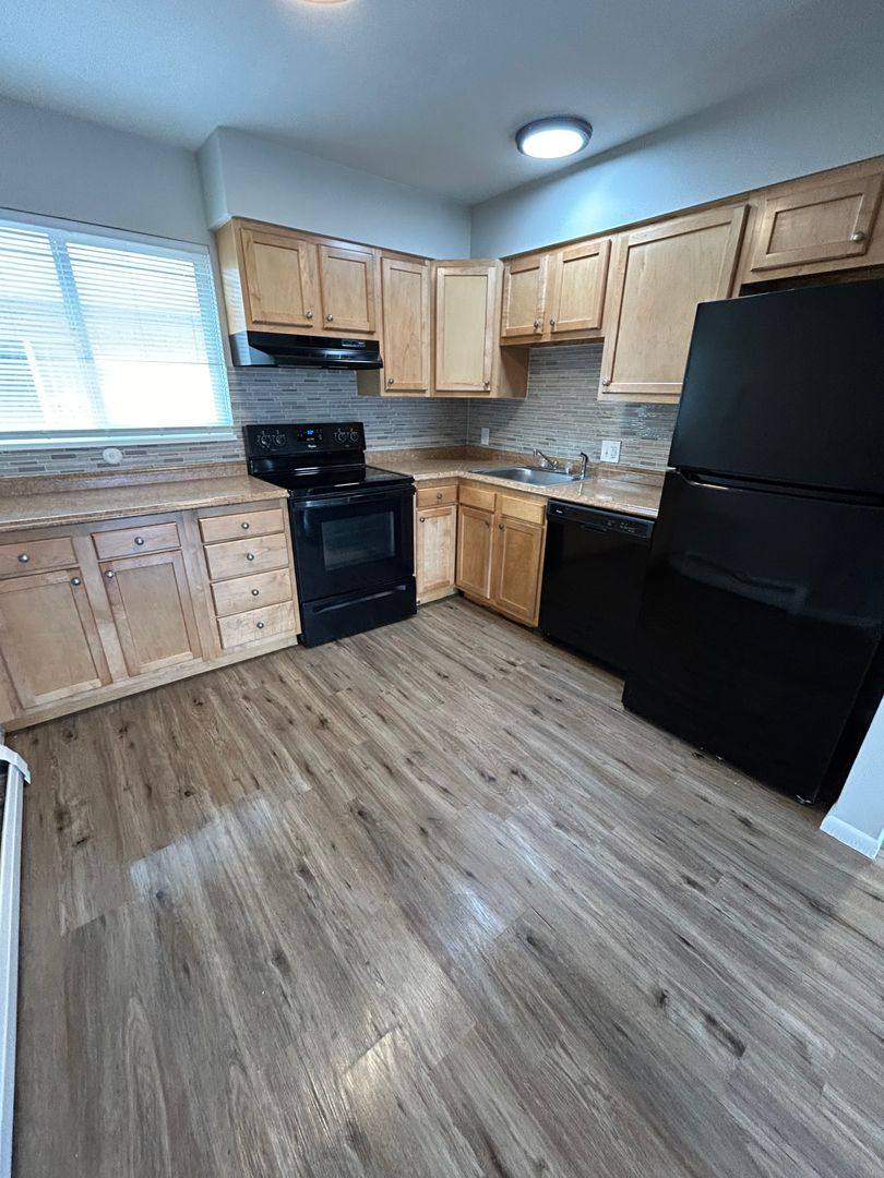 Apartment for rent at 4226 Forrest Hill Rd #4, Colorado Springs, CO 80907