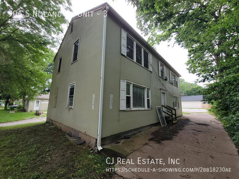 Apartment for rent at 906 S Noland Rd #3, Independence, MO 64050