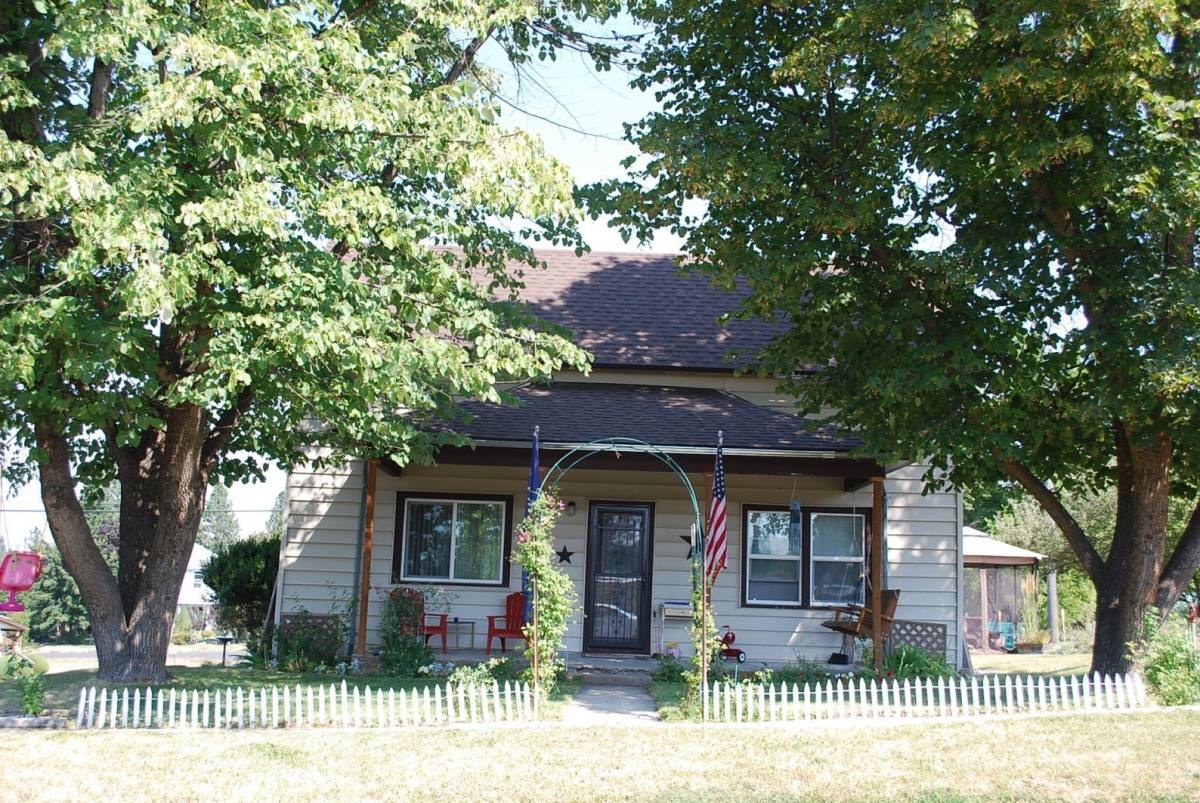 House for rent at 500 E Union St, Palouse, WA 99161