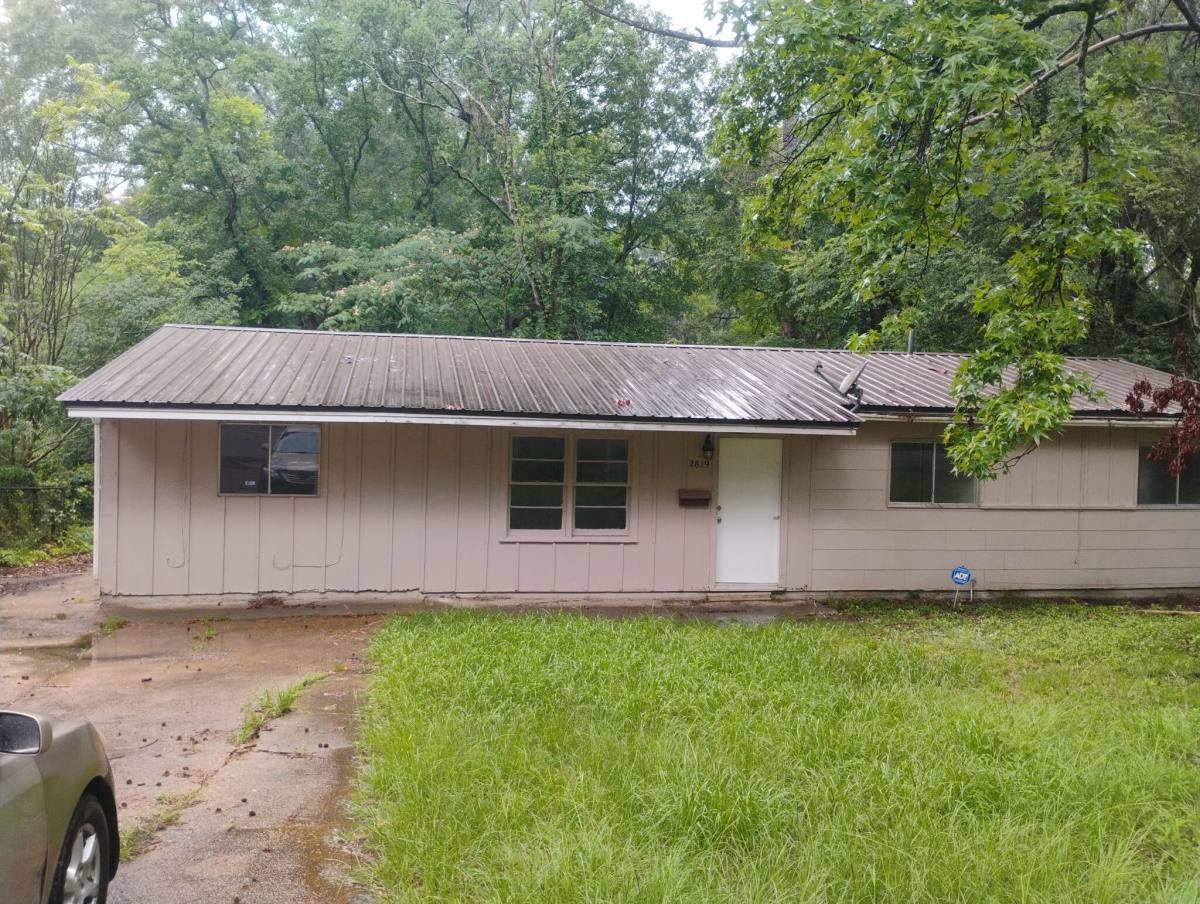 House for rent at 2819 Teresa Dr, Jackson, MS 39212