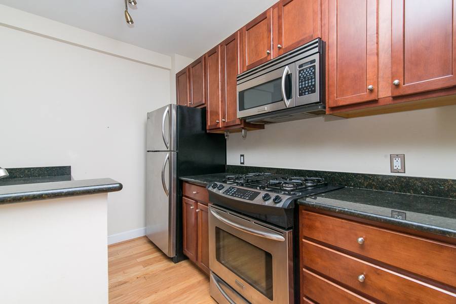 Condo for rent at 1418 W St NW #406, Washington, DC 20009