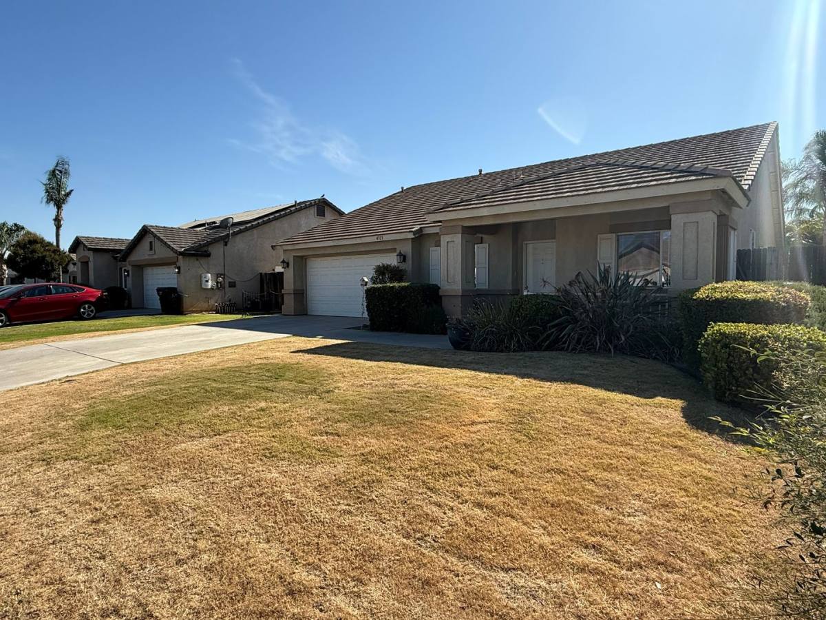 House for rent at 4703 Saguaro Court, Bakersfield, CA 93312