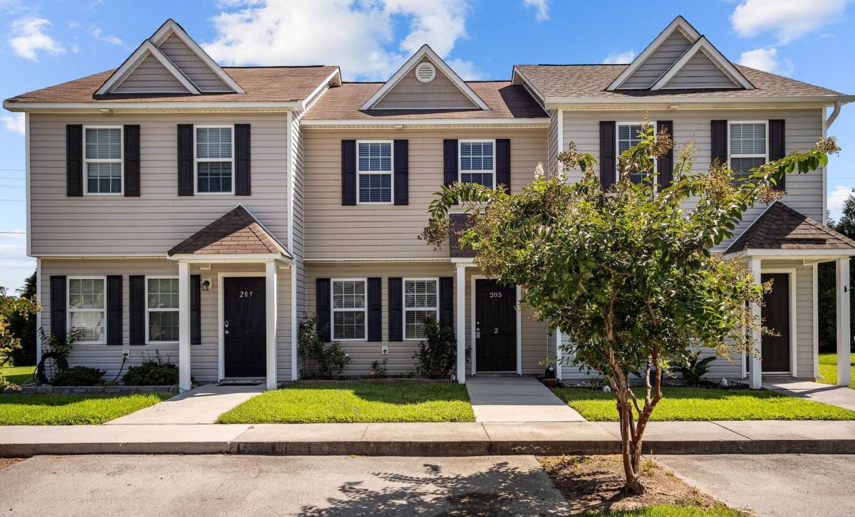 205 Lanieve Court #2, Hubert, NC 28539