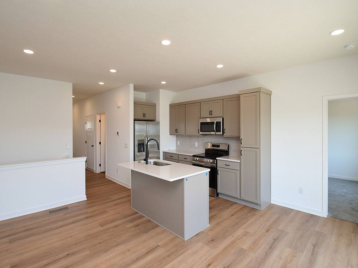 Apartment for rent at 14802-14804 Bruning St, Bennington, NE 68007