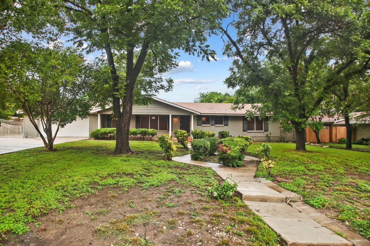 House for rent at 136 Danube Dr, San Antonio, TX 78213